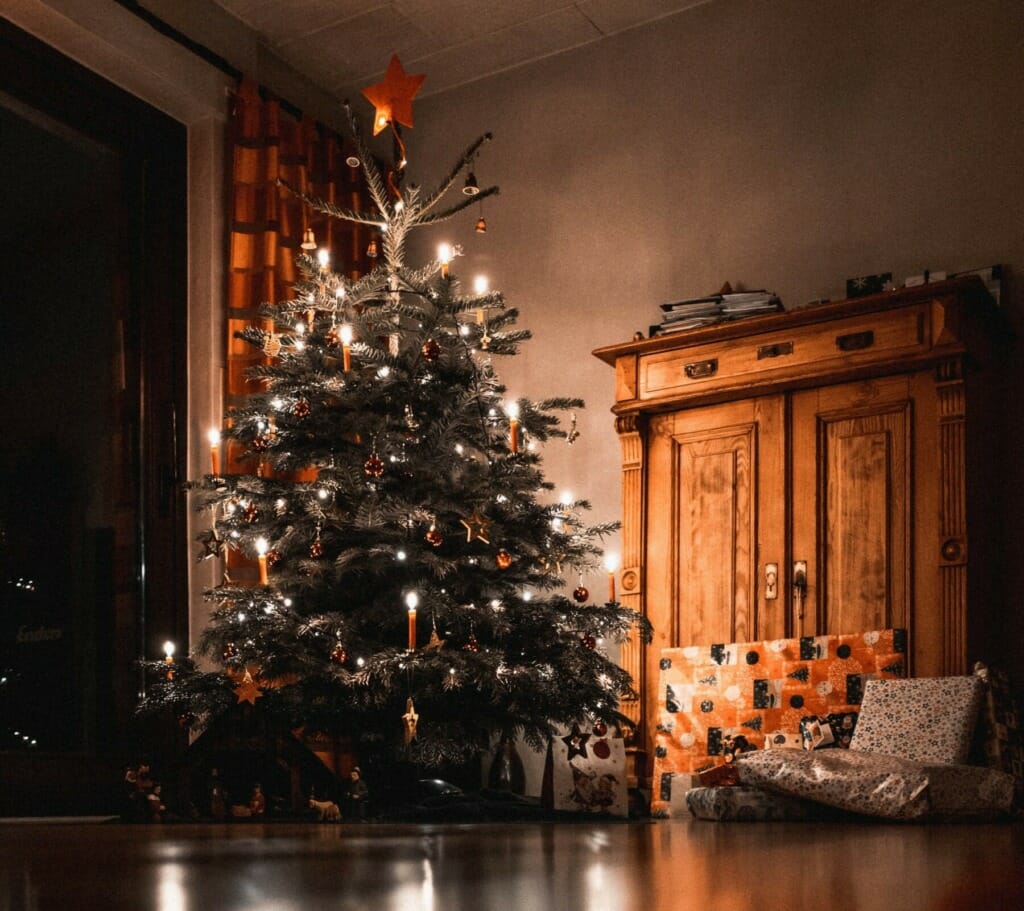 Christmas Tree with Candles Glowing | Housefire Risk
